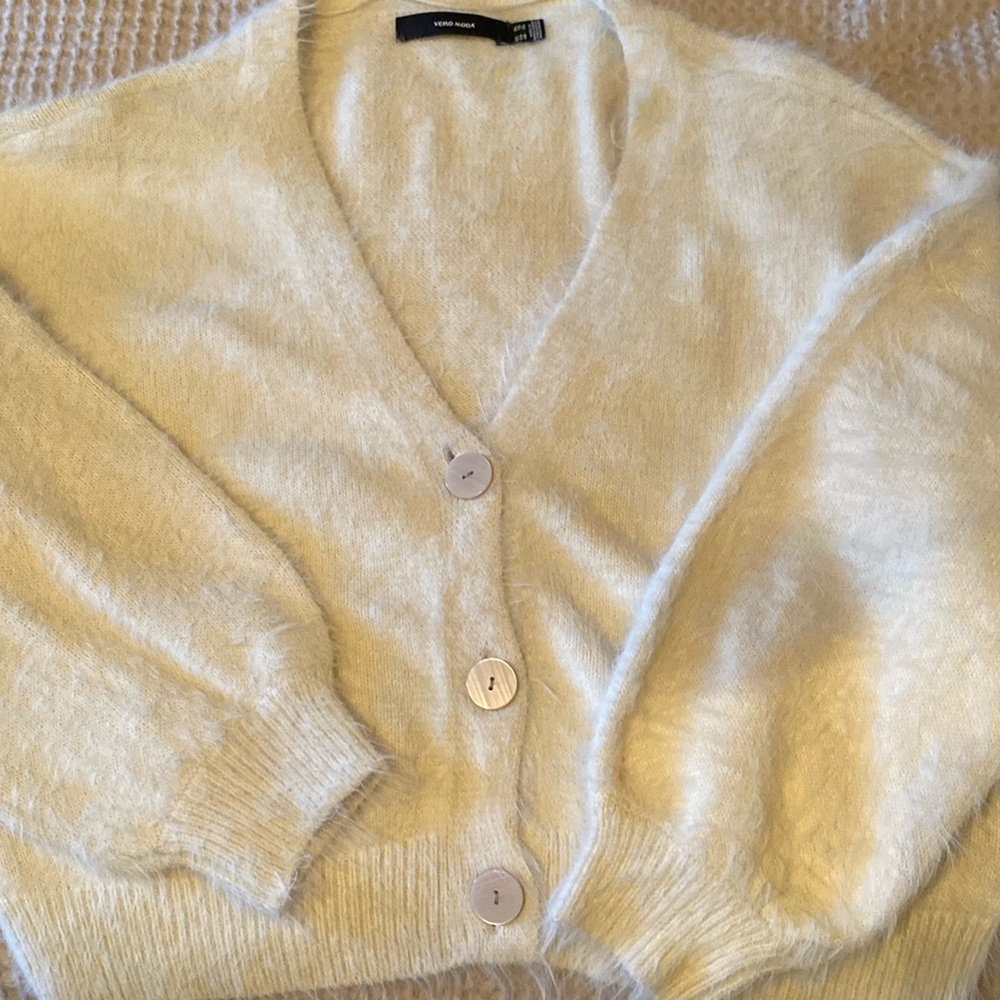 Off white sweater